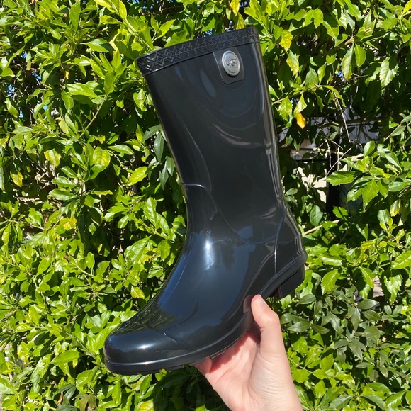 NWT Ugg Sienna Rain Boots - Picture 2 of 12